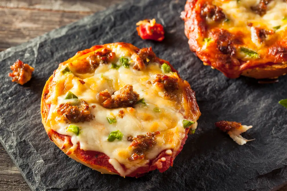 Sausage and Pepper Pizza Bagels with Cheese