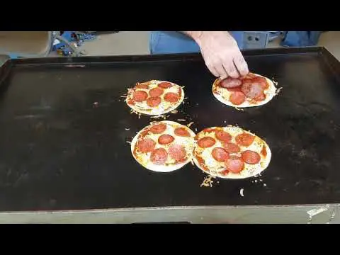 pizza on a blackstone griddle